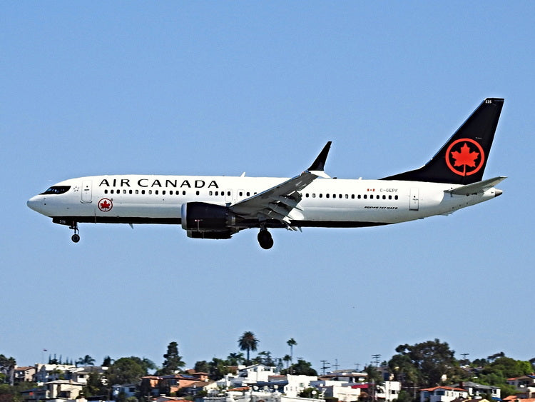 2025年3月発売 フェニックスモデル エアカナダ ボーイング 737 MAX 8