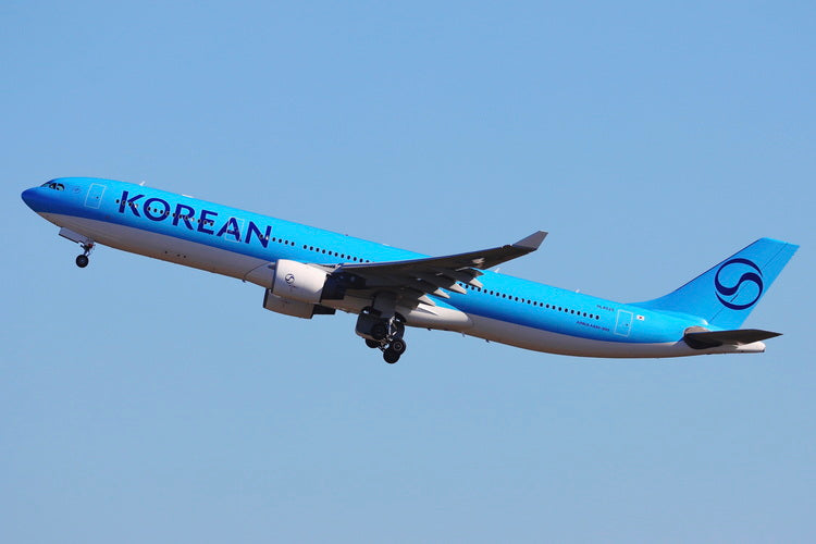 August 2025 Release Phoenix Models Korean Air Airbus A330-300 