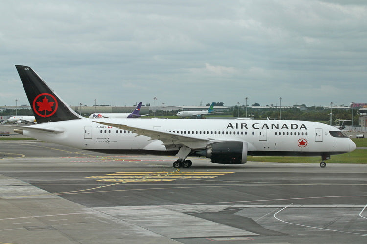 October 2025 Release Phoenix Models Air Canada Boeing 787-8