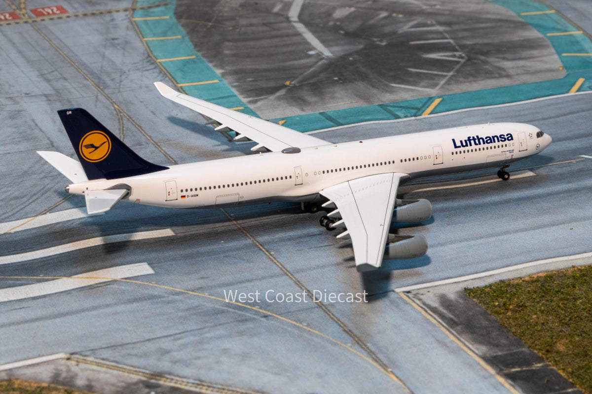 August 2025 Release AV400 Lufthansa Airbus A340-300 “Old Livery” D