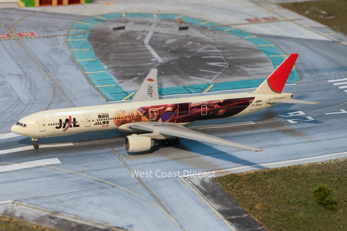 Phoenix Models Japan Airlines JAL Boeing 777-300ER 