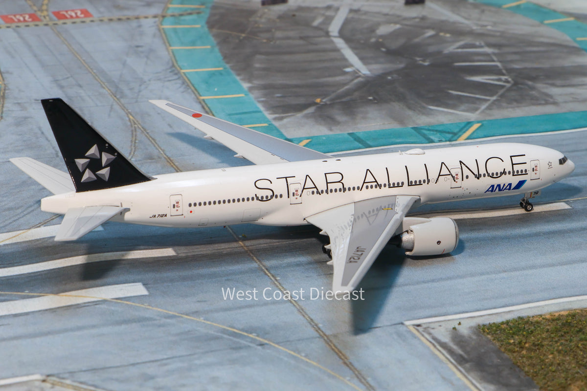 Phoenix Models ANA All Nippon Airways Boeing 777-200 “Star