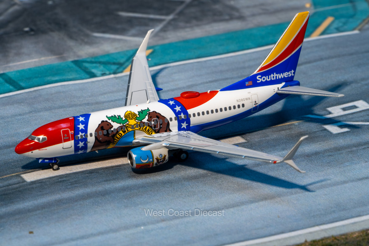 NG Models Southwest Airlines Boeing 737-700/w 