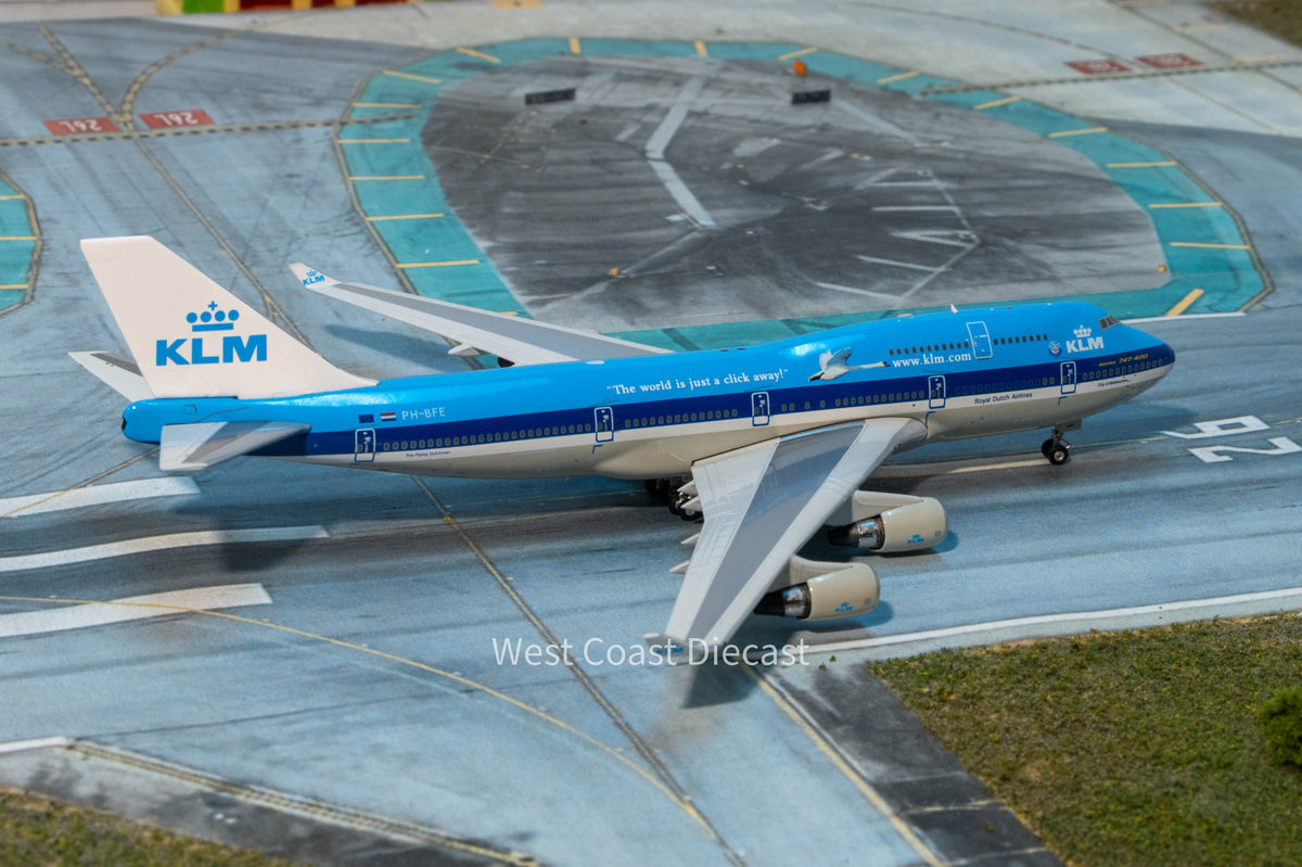 Phoenix Models KLM Boeing 747-400 “Old Livery” PH-BFE – West Coast