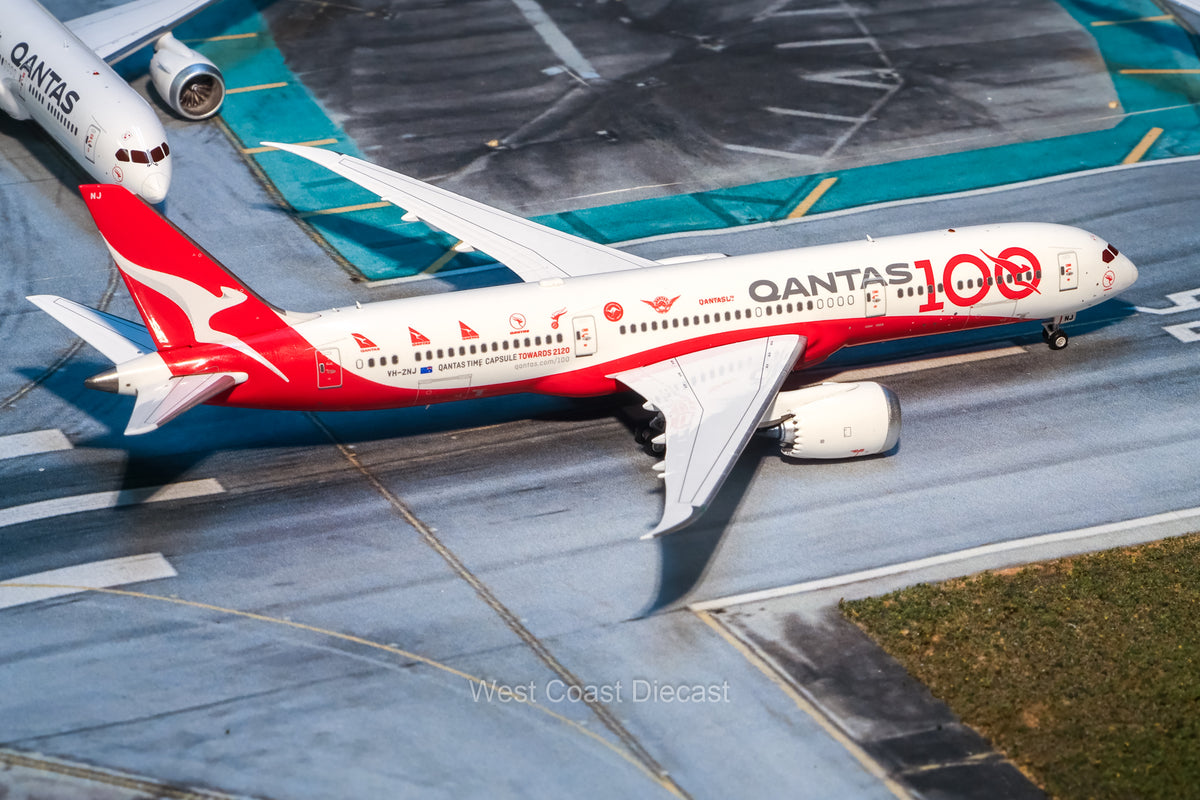 【新品未使用】PACMIN 1/100 カンタス100周年特別塗装787-9 Amazon | herpa wings 1/200 787-9 カンタス航空 新塗装 VH-ZNA