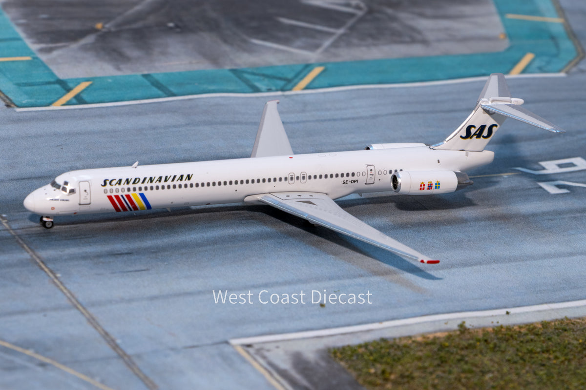 Phoenix Models SAS McDonnell Douglas MD-81 SE-DPI – West Coast