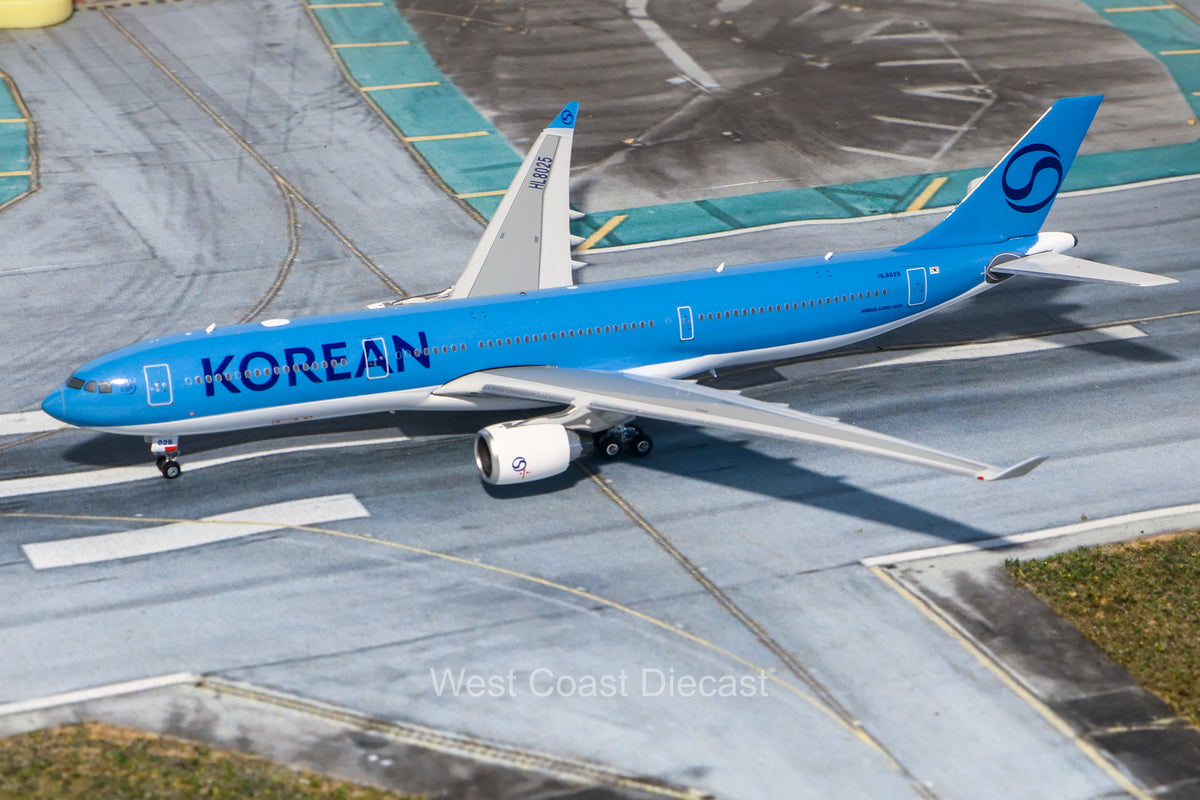 August 2025 Release Phoenix Models Korean Air Airbus A330-300 