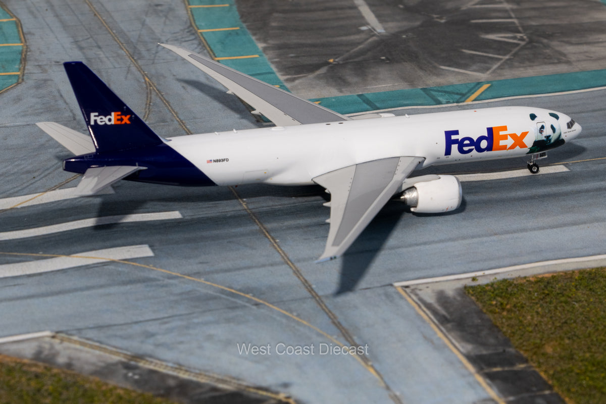 January 2025 Release Phoenix Models FedEx Boeing 777F “Panda