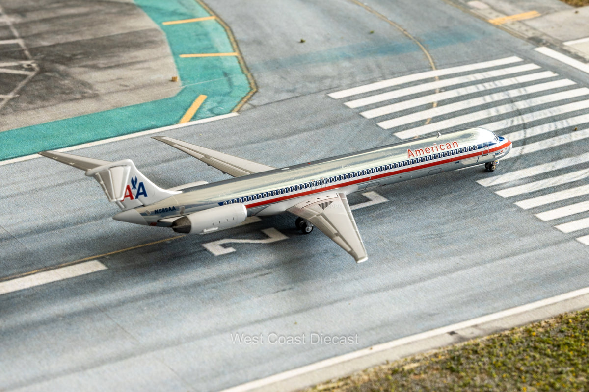 5月発売 NGモデル アメリカン航空 マクドネル・ダグラス MD-83