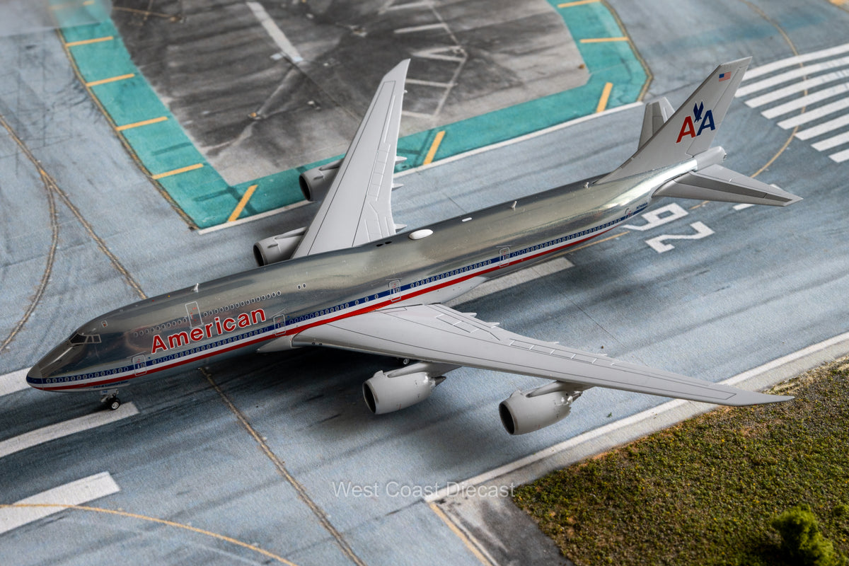 8月発売 JC Wings アメリカン航空 ボーイング 747-8