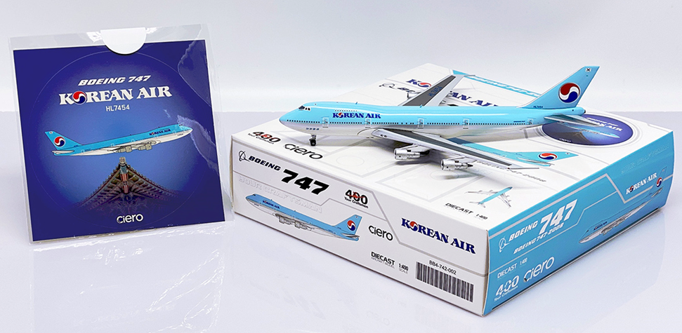 Boeing 747 模型　1/400 QIYUMOKE 1/400 Plane 747 Model Diecast Metal Airplanes Model