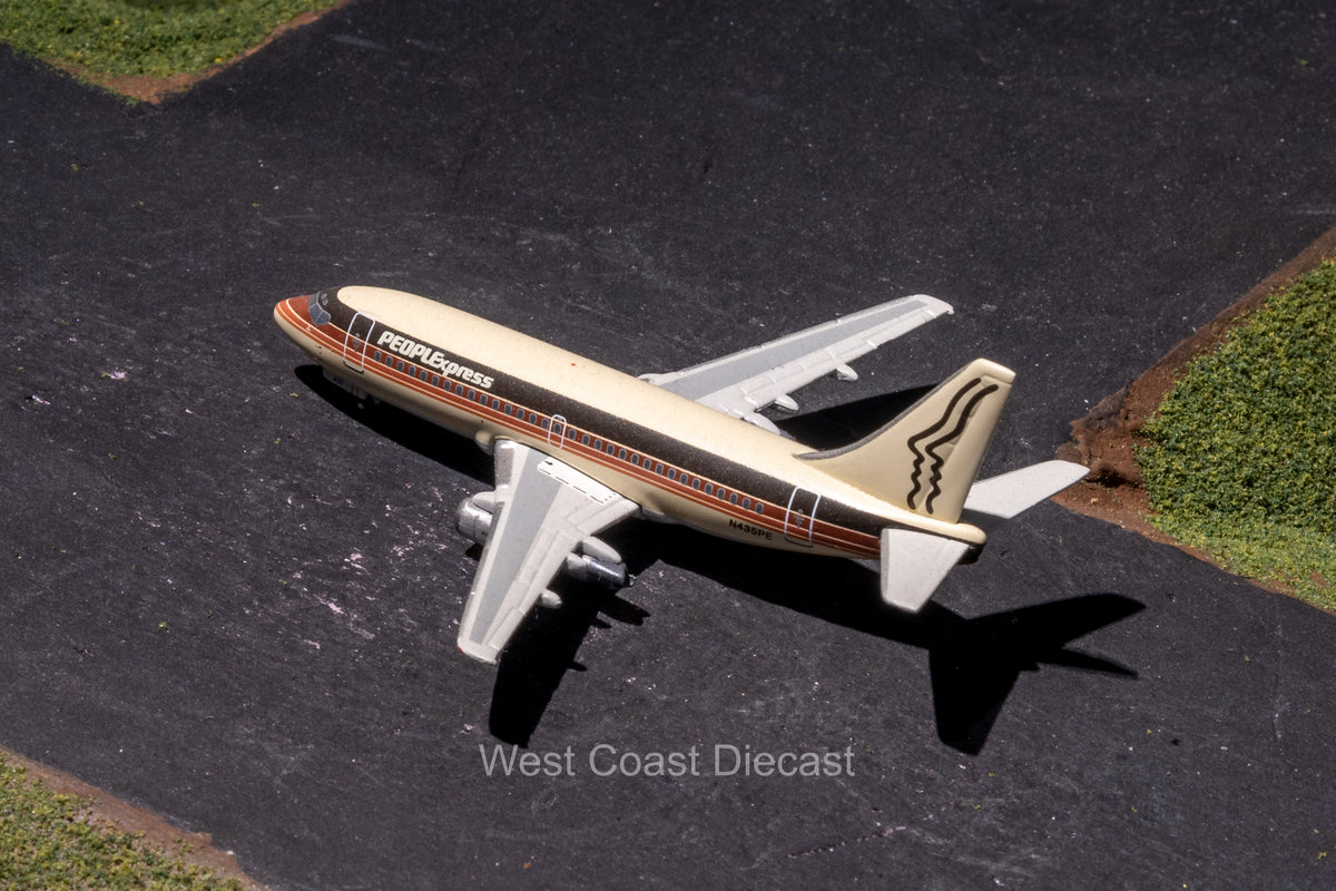 Gemini Jets PeoplExpress Boeing 737-200 N435PE – West Coast