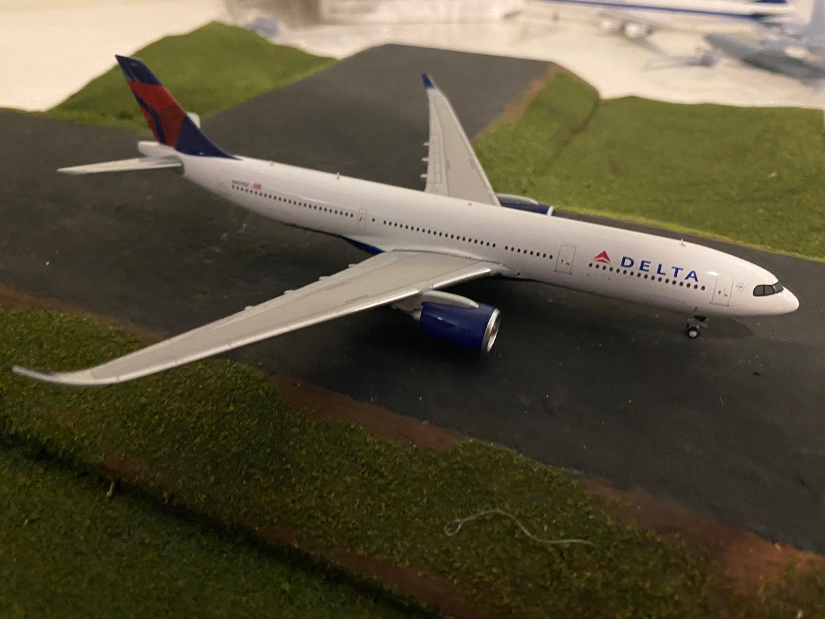 DAMAGED* Gemini Jets Delta Airbus A330-900neo N401DZ – West Coast