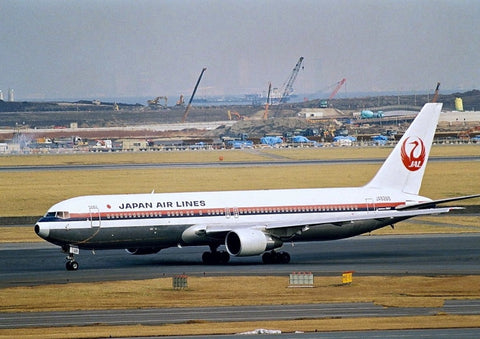 May Release Phoenix Models Japan Airlines Boeing 767-300ER "Delivery Colours/Polished" JA8268 - Pre Order