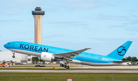 December 2025 Release Phoenix Models Korean Air Boeing 777-200F "New Livery" HL8285 - Pre Order