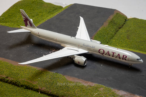 *LAST ONE* AV400 Qatar Airways Boeing 777-300ER A7-BEX