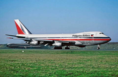 April Release Phoenix Models Philippine Airlines Boeing 747-200 N741PR - Pre Order