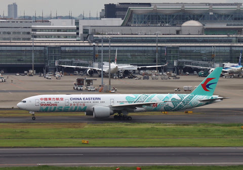 August 2025 Release Phoenix Models China Eastern Airlines Boeing 777-300ER "Shanghai Museum" B-7349 - Pre Order