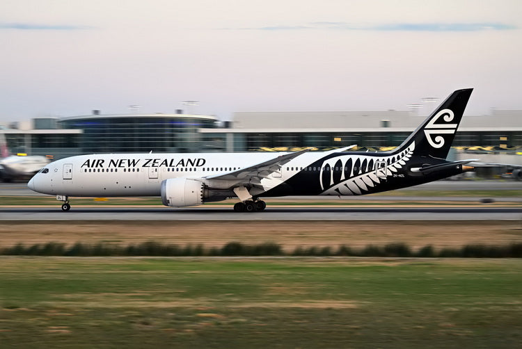 AIR NEW ZEALAND Boeing 787-9 ミニチュア JC Wings 1:200 Air New Zealand 787-9 Dreamliner Unboxing and