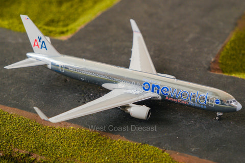 *LAST ONE* October Releases Phoenix Models American Airlines Boeing 767-300ER/w “Oneworld/Chrome Livery” N395AN