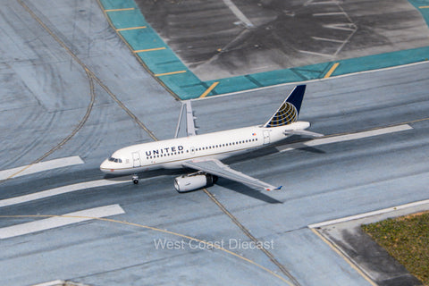 Aeroclassics United Airlines Airbus A319 “Merger Livery” N854UA