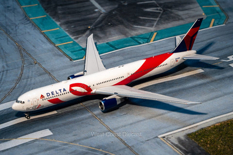 June Release Panda Models Delta Boeing 767-400ER “Research Foundation Livery” N845MH