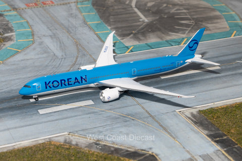 June/July 2025 Release Phoenix Models Korean Airlines Boeing 787-10 Dreamliner “New Livery” HL8515