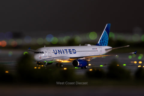 Altitude Models United Airlines Airbus A320-200 “Evo Blue” N407UA