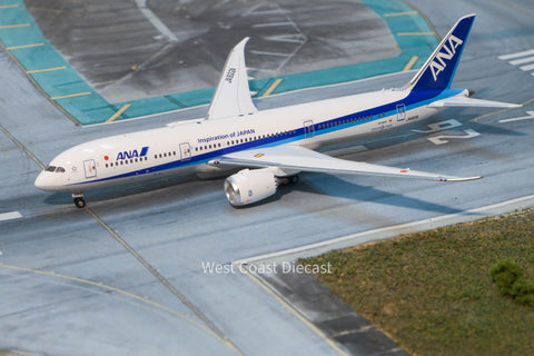 September 2025 Release Phoenix Models ANA Boeing 787-9 Dreamliner JA922A