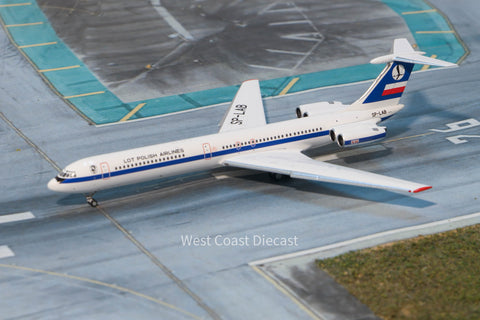 September 2025 Release Phoenix Models LOT Polish Airlines Ilyushin IL-62 SP-LAB