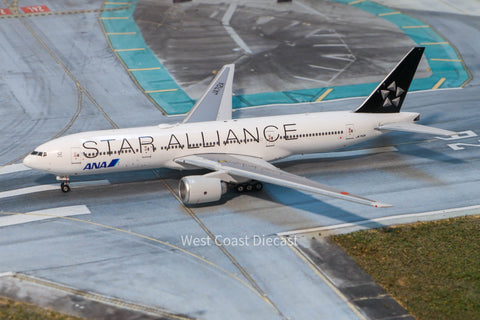 Phoenix Models ANA All Nippon Airways Boeing 777-200 “Star Alliance” JA712A