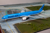 2026 JC Wings Korean Air Boeing 777-300ER "New Livery" HL8008 - 1/200