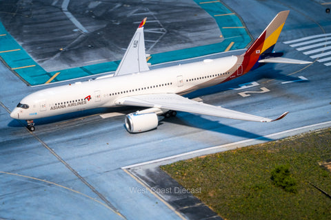 *BACKORDER* November Release AV400 Asiana Airlines Airbus A350-900 HL8522