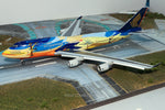 Singapore Airlines Boeing 747-400 "Tropical" 9V-SPL - 1/200