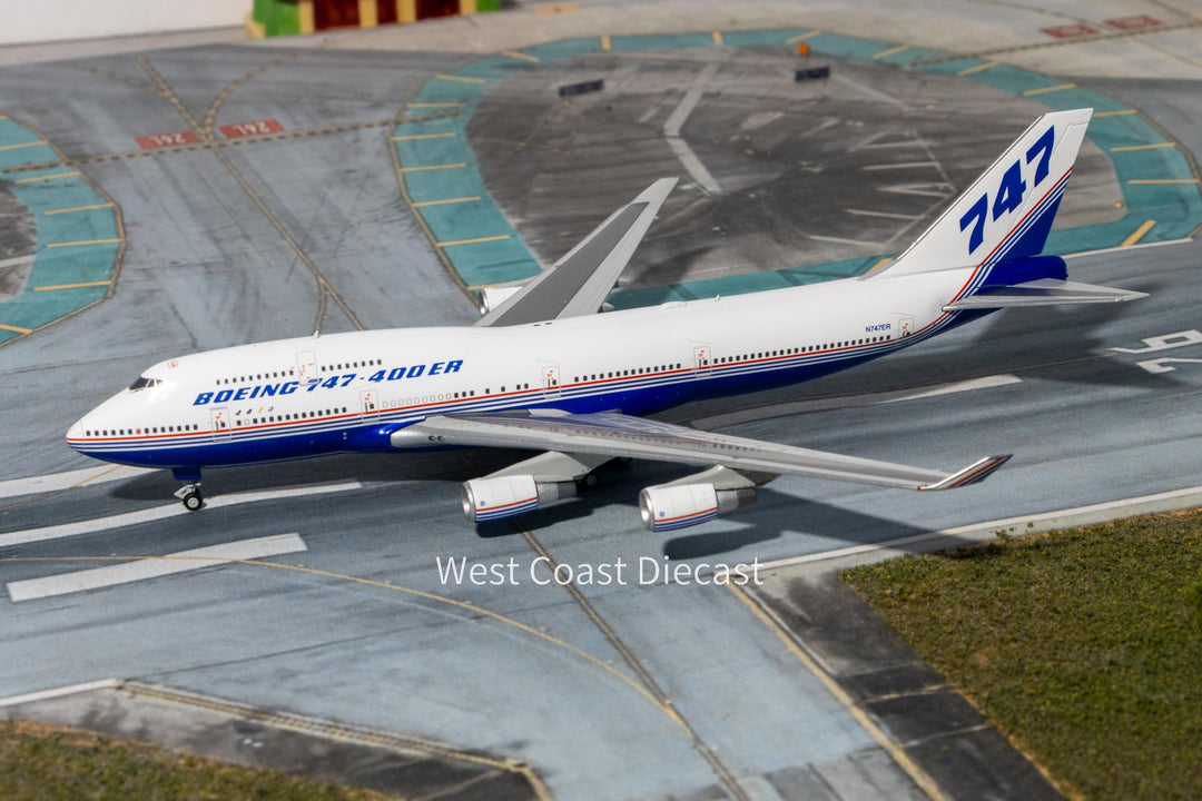 K-POP・アジア memories 2016 WINGS SQ and HX Wings – West Coast Diecast LTD