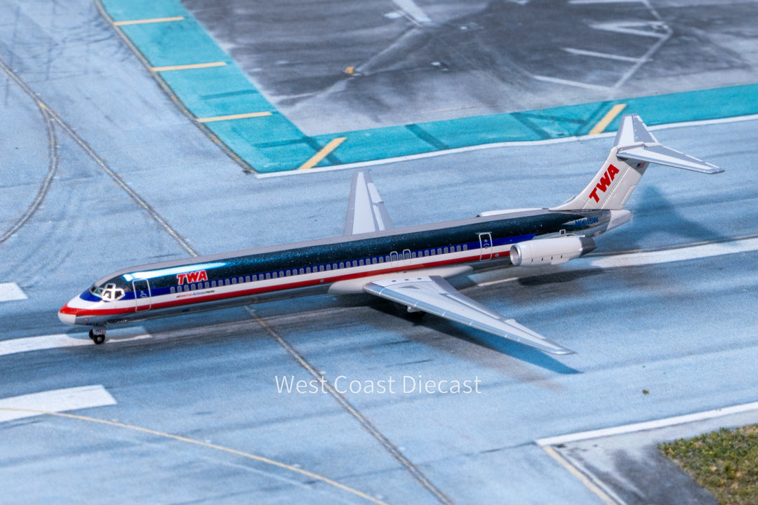 Phoenix Models KLM Boeing 747-400 “Old Livery” PH-BFE – West Coast