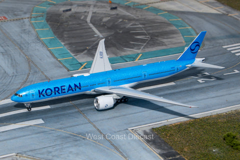 August 2025 Release AV400 Korean Air Boeing 777-300ER “New Livery” HL8008