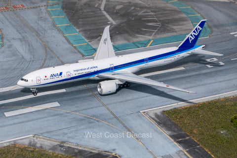 August 2025 Release AV400 ANA Boeing 777-300ER JA795A