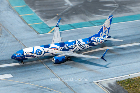 August 2025 Release Gemini Jets Alaska Airlines Boeing 737-800 “Xáat Kwáani”/”Salmon People” N559AS