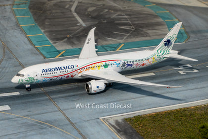 Phoenix Models Aeromexico Boeing 787-9 Dreamliner "Quetzalcoatl" XA-ADL