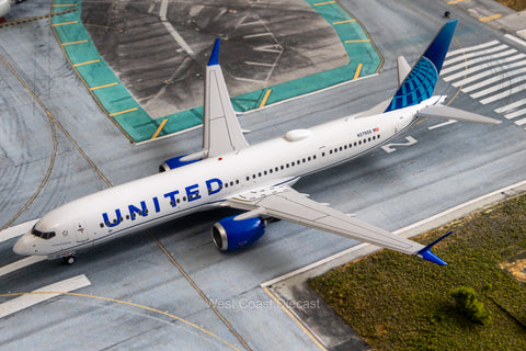 September Release NG Models United Airlines Boeing 737 MAX 9 "Evo Blue" N37555 - 1/200