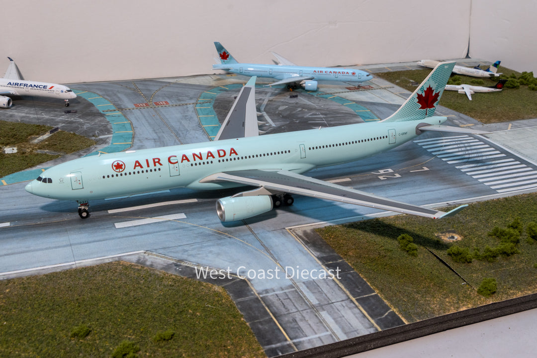Blue Box Pan Am Lockheed L-1011-500 Tristar 
