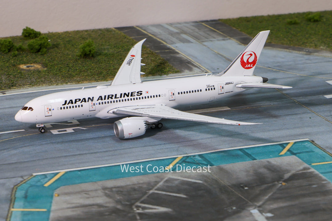 May 2025 Release AV400 Air France Airbus A380 “New Livery” F-HPJJ