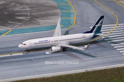 Phoenix Models Silk Air Boeing 737-800 9V-MGQ