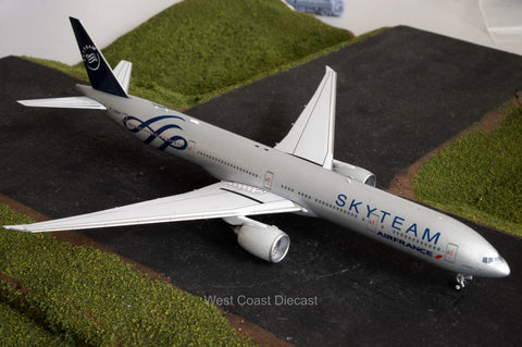 June Release NG Models Air France Boeing 777-300ER "Skyteam" F-GZNT