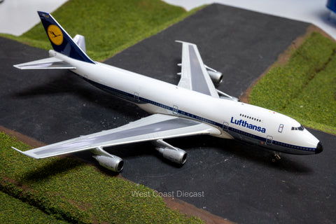 July Releases Phoenix Models Lufthansa Boeing 747-200 “Polished” D-ABZD - Pre Order