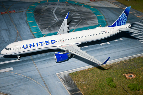 January Release Gemini Jets United Airlines Airbus A321neo “Evo Blue” N44501 - 1/200