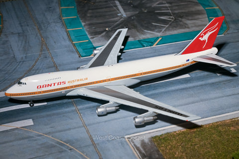 Gemini Jets Qantas Boeing 747-200 VH-EBA