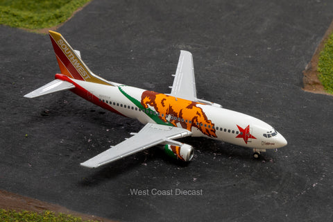 Panda Models Southwest Airlines Boeing 737-700 “California One”