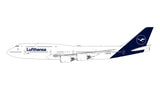 December 2025 Release Gemini Jets Lufthansa Boeing 747-8 "New Livery" D-ABYA